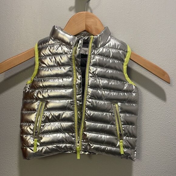 Gymboree Baby Metalic Silver puffy vest - Picture 2 of 11